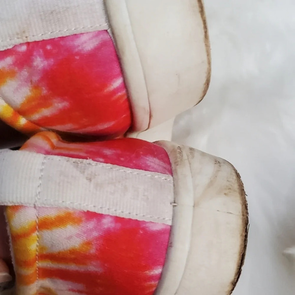 Skechers Tie Dye Slip on Sneakers 9.5‎ - Picture 4 of 8